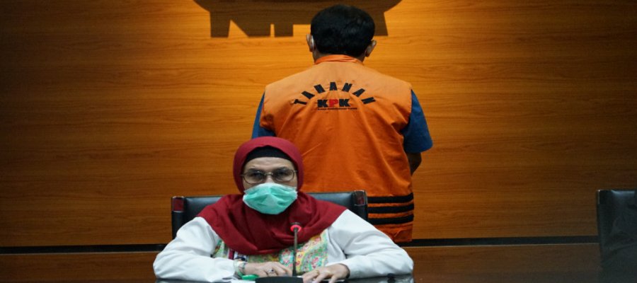 Rachmat Yasin Eks Bupati Bogor Ditahan Penyidik KPK