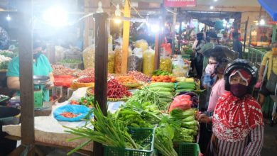 Photo of Pedagang Pasar Tradisional di Tanjungpinang Merugi Akibat Sepi Pembeli