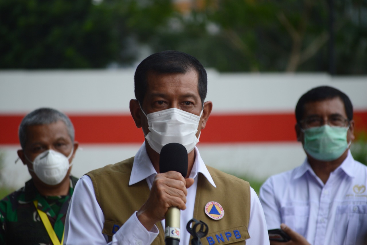 Doni Monardo Ingatkan Kepala Daerah Larang Kerumunan Massa